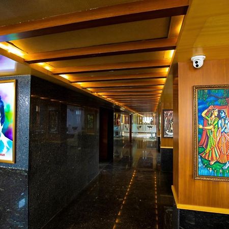 Hotel Vijayarani Tiruchirappalli Екстер'єр фото