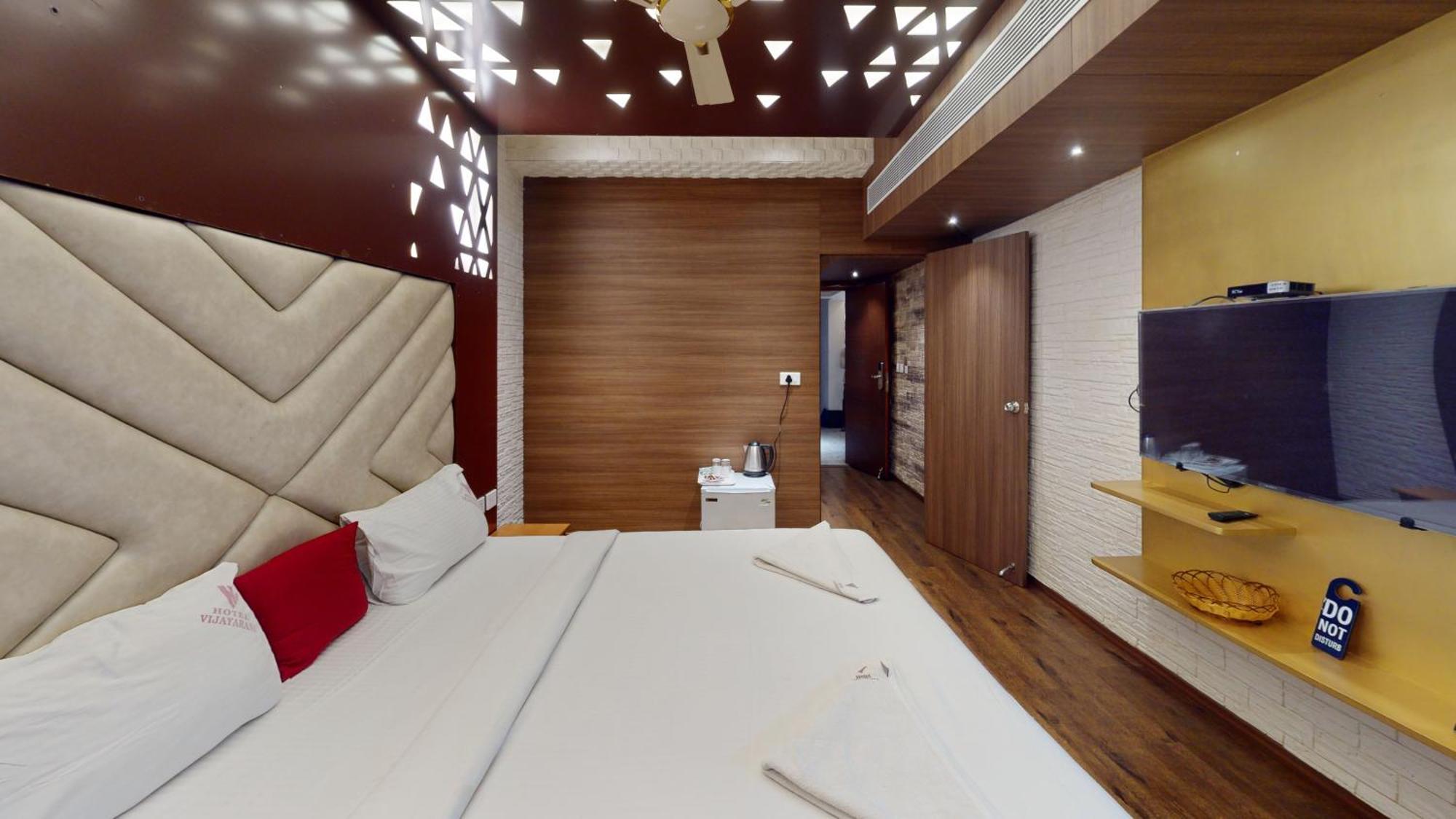 Hotel Vijayarani Tiruchirappalli Екстер'єр фото